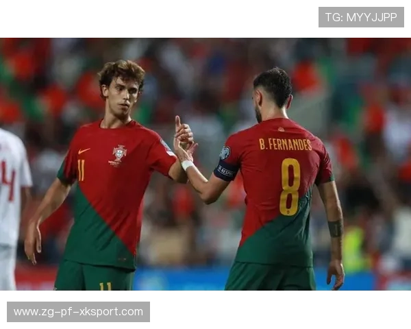 佩德里禁区补射完成梅开二度